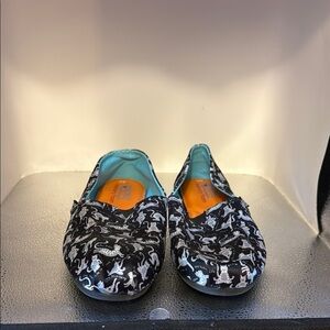 BOBS from Skechers Black Flats Comfortable Slip-On Loafers